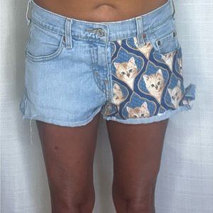 Custom cut into shorts 315 shaping Levi’s size 6S with 2”inseam